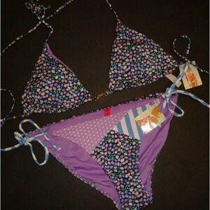Victoria's Secret Triangle M BIKINI PURPLE LILAC BLUE floral stripe DAISY Chain